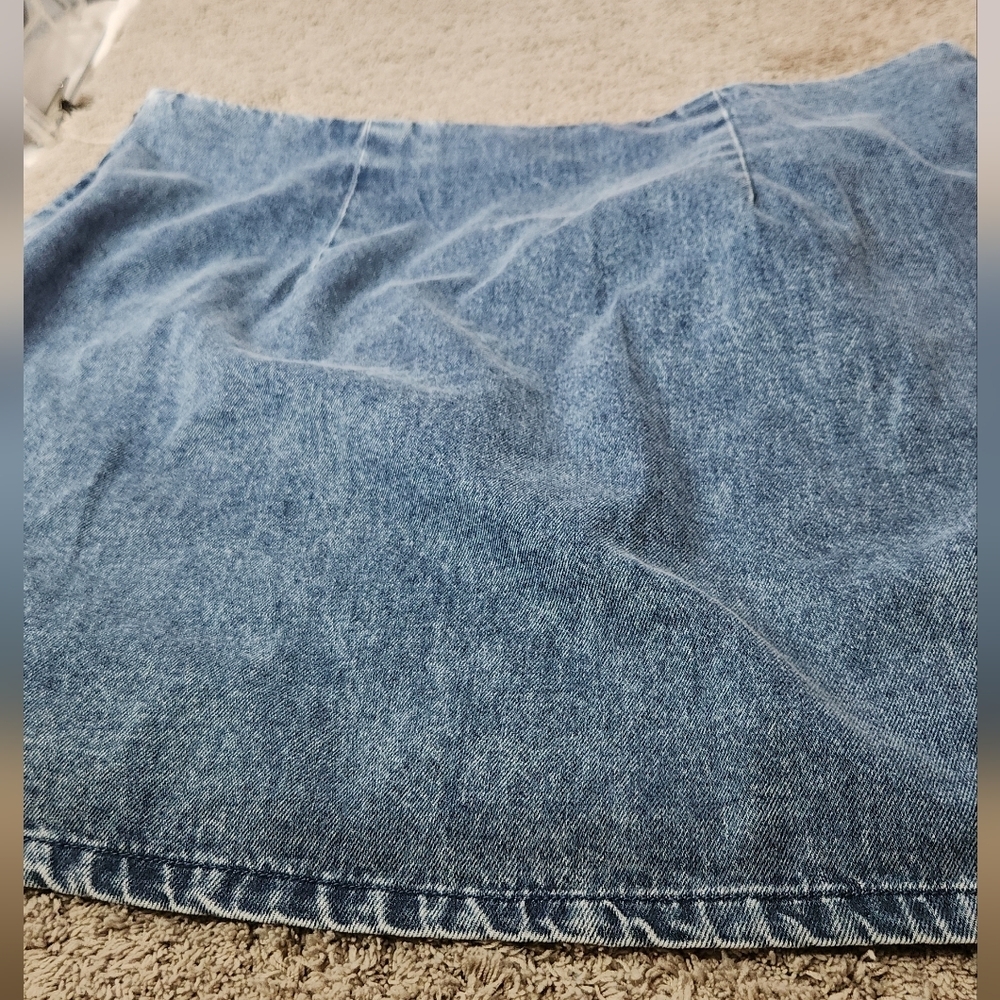 Women's Rosette Denim Mini Skirt - Future Collective Medium Wash XXL - Picture 13 of 13